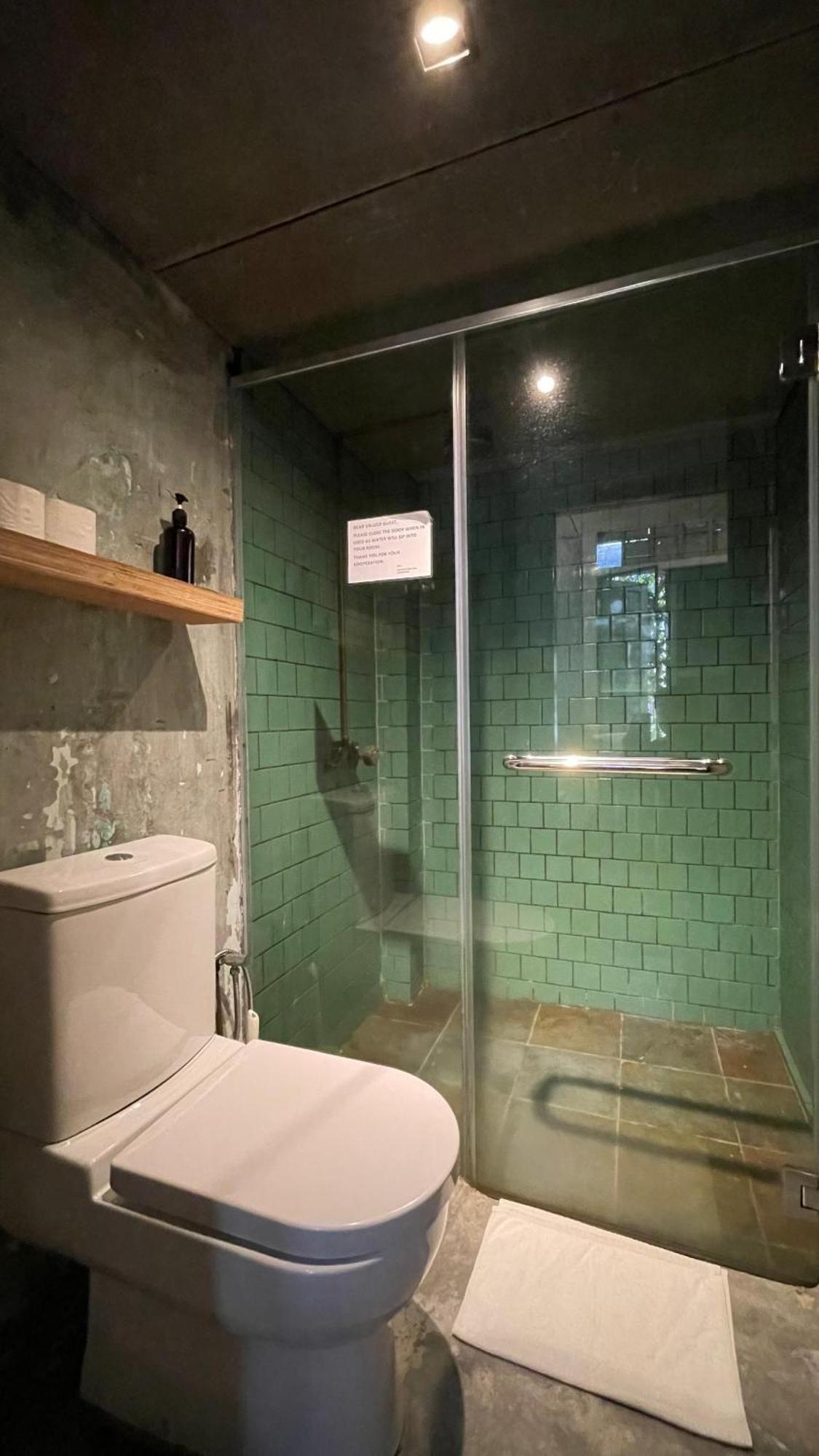 Belakang Kong Heng Ipoh Hotel Bagian luar foto