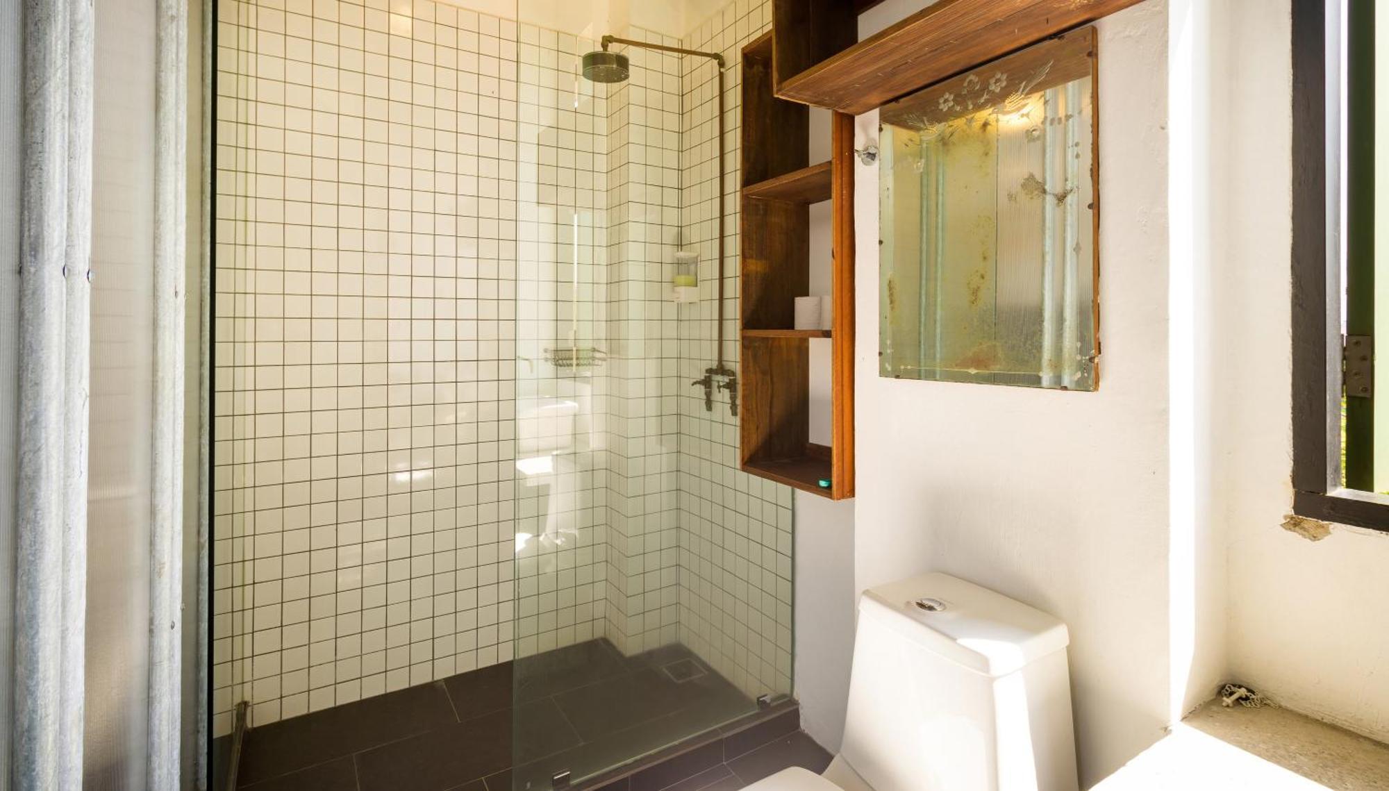 Belakang Kong Heng Ipoh Hotel Bagian luar foto
